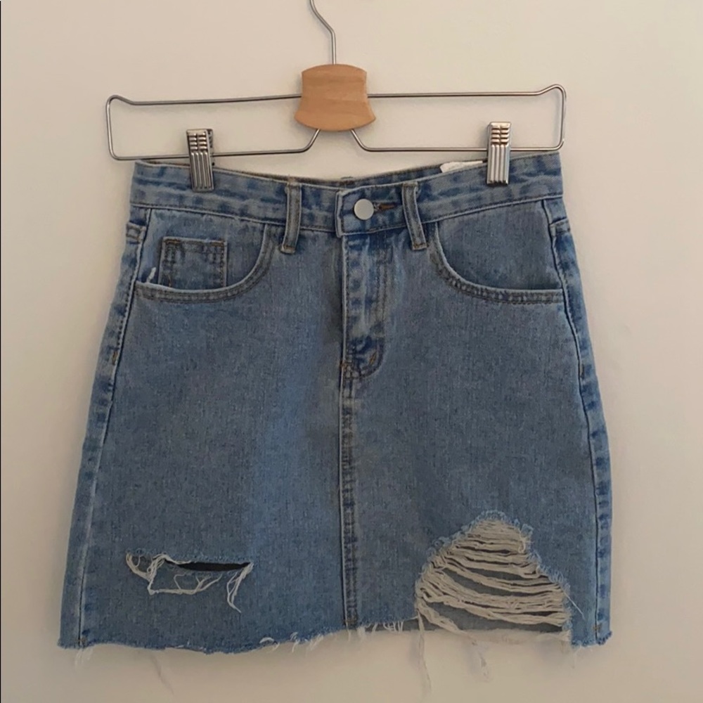 NWOT Distressed Denim Skirt